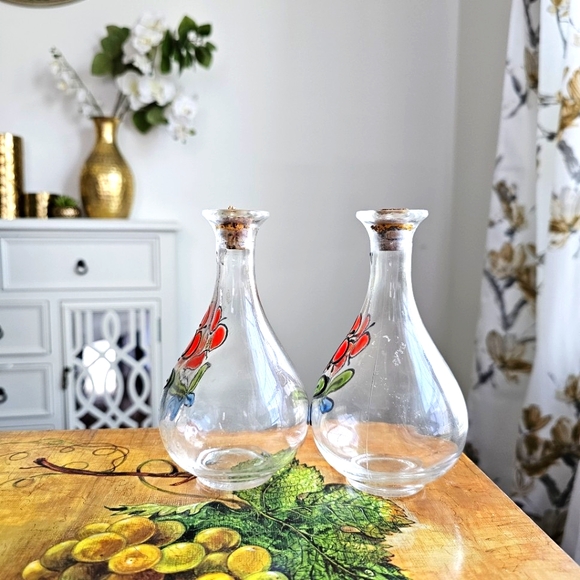 Antique Handpainted Glass Cruet Set Red Flowers, Wood Stoppers, Made in Japan - Picture 11 of 13